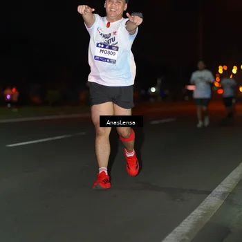 Runner Photo 7647690