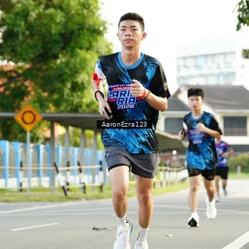 Runner Photo 7647693