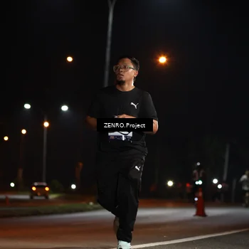 Runner Photo 7647703