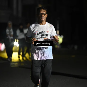 Runner Photo 7647712