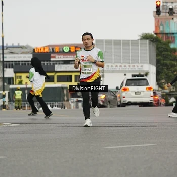 Runner Photo 7647721