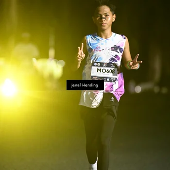 Runner Photo 7647722