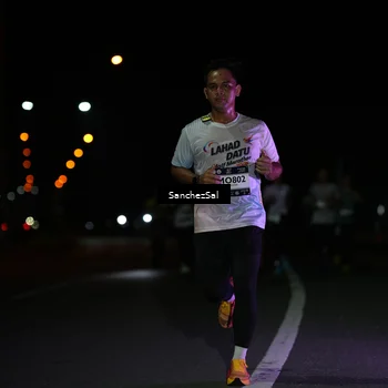 Runner Photo 7647733