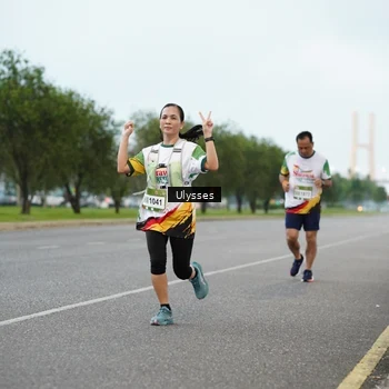 Runner Photo 7647748