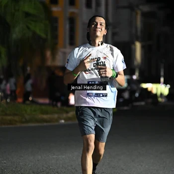 Runner Photo 7647753