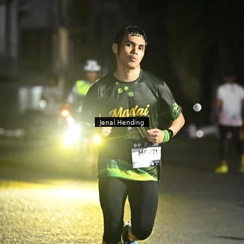 Runner Photo 7647755