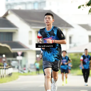 Runner Photo 7647760
