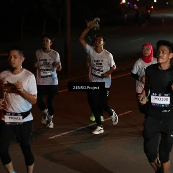 Runner Photo 7647761