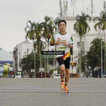 Runner Photo 7647772