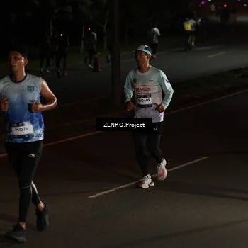 Runner Photo 7647781