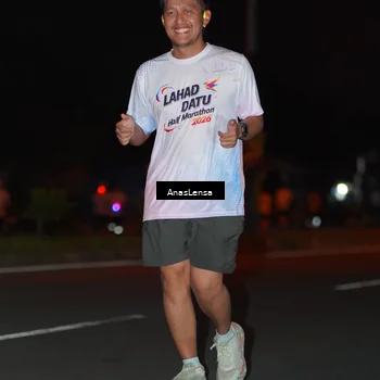 Runner Photo 7647789