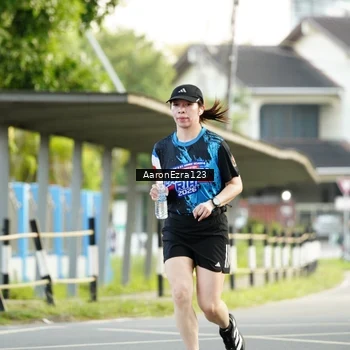 Runner Photo 7647791