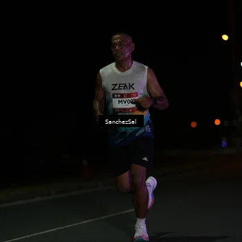 Runner Photo 7647797