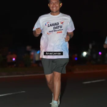 Runner Photo 7647800