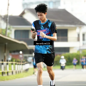 Runner Photo 7647806
