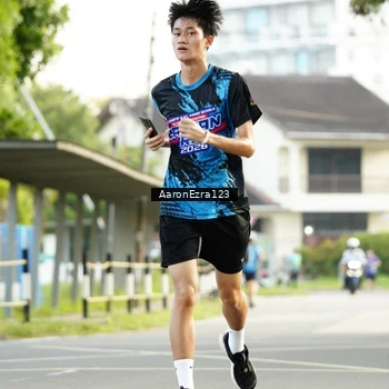 Runner Photo 7647813