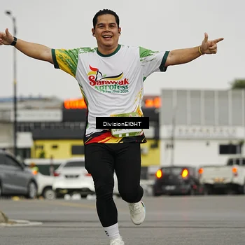 Runner Photo 7647814