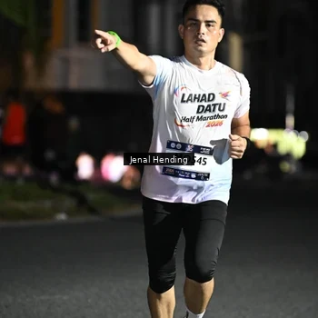 Runner Photo 7647820