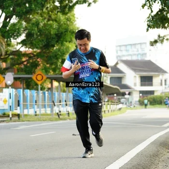 Runner Photo 7647822