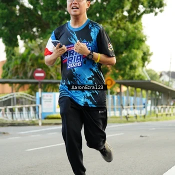 Runner Photo 7647851