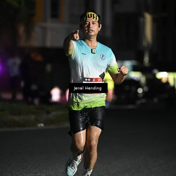 Runner Photo 7647854