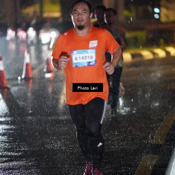 Runner Photo 7647857