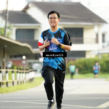 Runner Photo 7647858