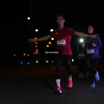 Runner Photo 7647872
