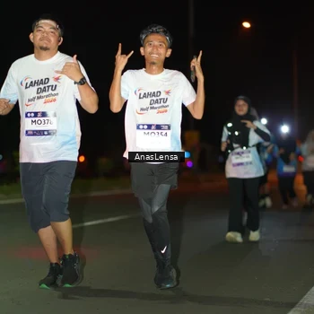 Runner Photo 7647884