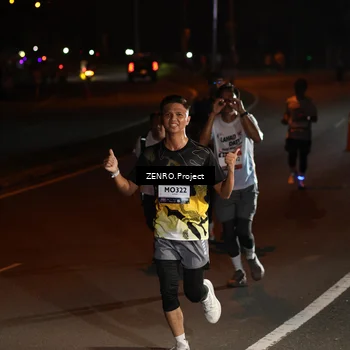 Runner Photo 7647902