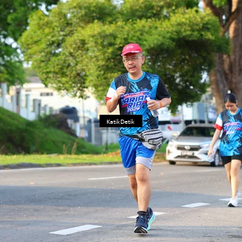Runner Photo 7647906