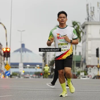 Runner Photo 7647909