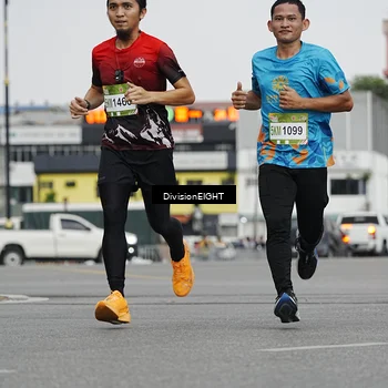 Runner Photo 7647919