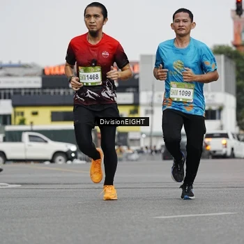 Runner Photo 7647925