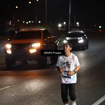 Runner Photo 7647926