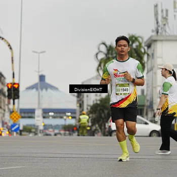 Runner Photo 7647930