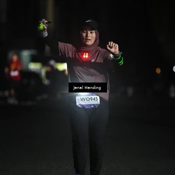 Runner Photo 7647938
