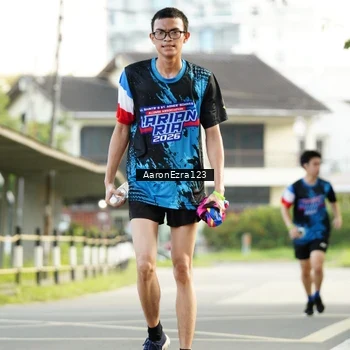 Runner Photo 7647949