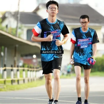 Runner Photo 7647955