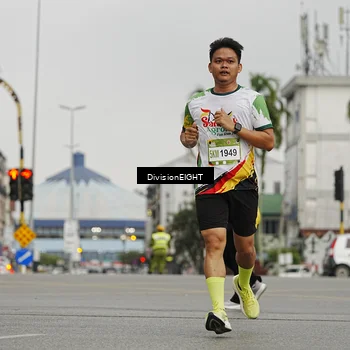 Runner Photo 7647966
