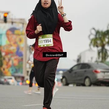 Runner Photo 7647970