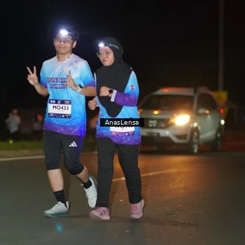 Runner Photo 7647980