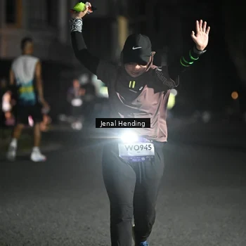 Runner Photo 7647986