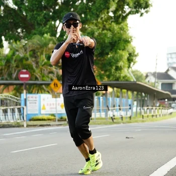 Runner Photo 7647987