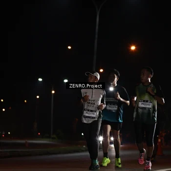Runner Photo 7647993