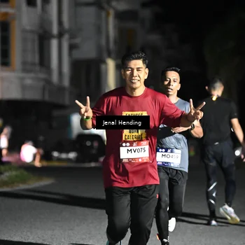 Runner Photo 7647999