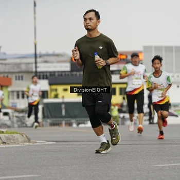Runner Photo 7648018