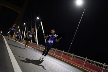 Runner Photo 764804