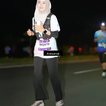 Runner Photo 7648046