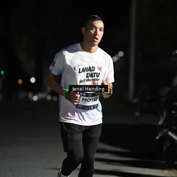 Runner Photo 7648050